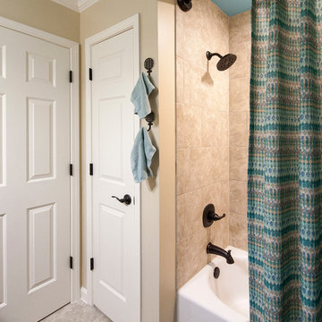 Fun Owl Creek Hall Bathroom