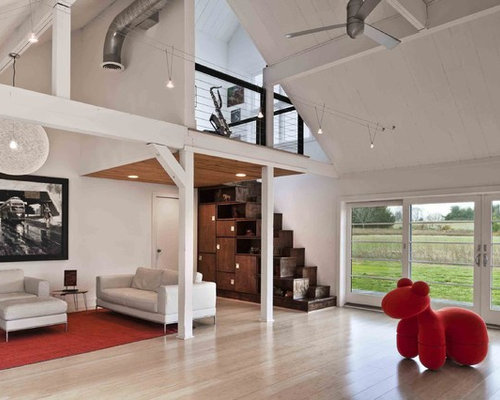 Best Loft Half Wall Stair Design Ideas & Remodel Pictures | Houzz