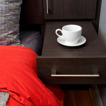 Shadow Oak Pull Out Nightstand