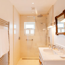 Guest Ensuite + Cloakroom