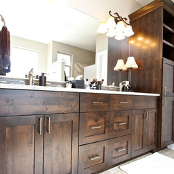 Venuti Woodworking, Inc. - Bathrooms - Bathroom Vanities And Sink Consoles