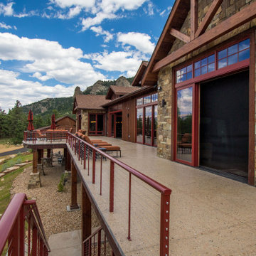 McLain Construction Rocky Mountain Retreat with DesignRail®
