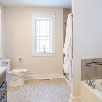 Degraff-Bloom Custom Builders Inc