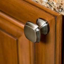 Schaub  Cabinet Hardware - Kitchen Cabinetry