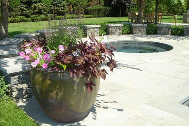 Elegant pool photo in New York
