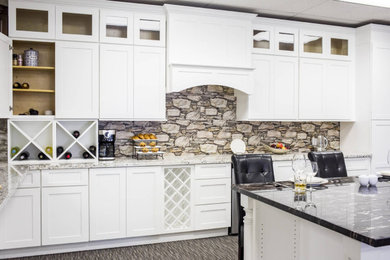 Home bar - traditional home bar idea