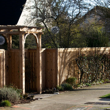 Portage Bay Craftsman Fencing & Gates