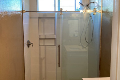 Bathroom - mid-sized contemporary bathroom idea in Orange County