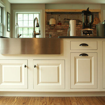 18th Century Farmhouse Built to Create a Lasting Impression