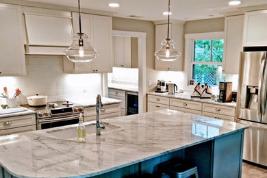 Kitchen - transitional kitchen idea in Other