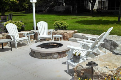 This is an example of a traditional patio in Grand Rapids.