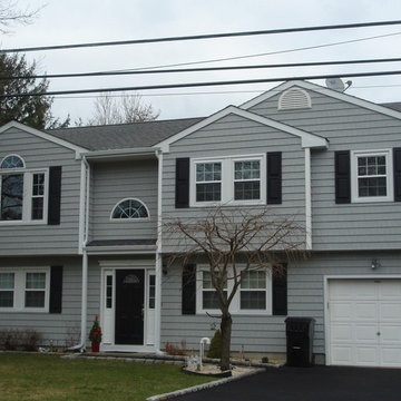 Bay Shore Siding - Cape Cod Gray Shakes & Windows