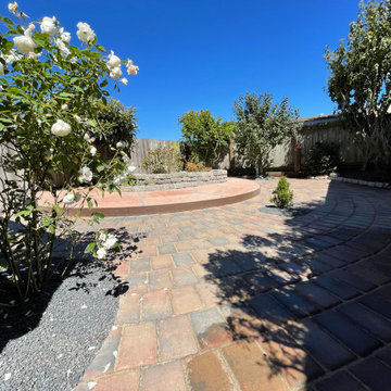 Creative Combining of Hardscape Materials