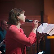 Charity Helmss foto