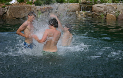 10 conseils de pro pour aménager une piscine naturelle