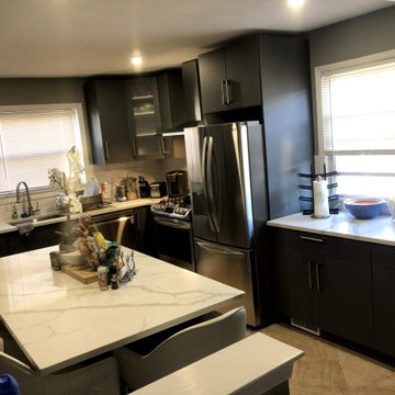 Dark Shaker Kitchen with Quartz Island - Staten Island