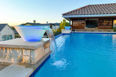 Example of a classic pool design