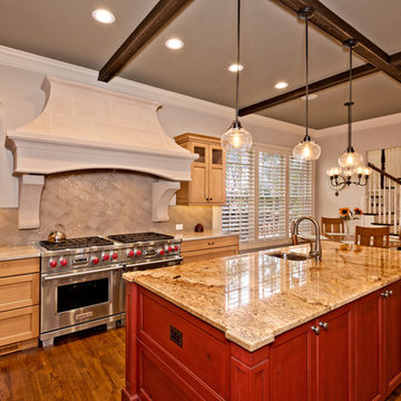 Warm Dallas Kitchen