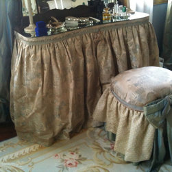treasurestead - Bedroom Products