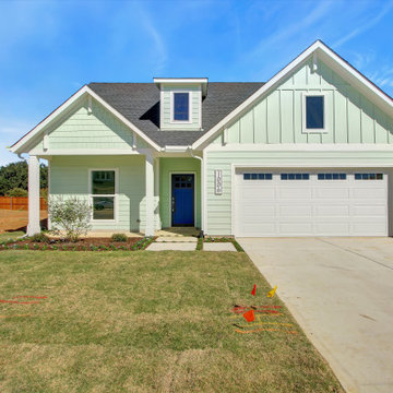Shady Brook Grapevine mint green house