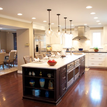 Classic Kitchen in Oakton