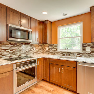 Warm transitional Kitchen Remodel Burke, VA