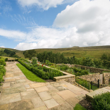 Garden with a View by Barnes Walker Landscape Architects, Manchester