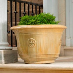 Mistral Planter - Outdoor Decor
