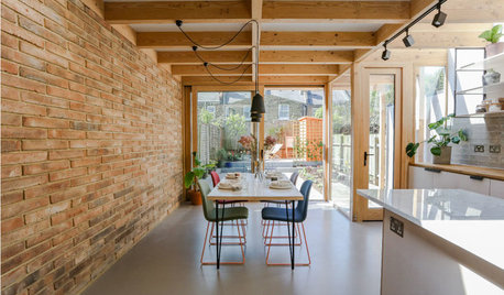 Stickybeak of the Week: A Timber Extension for a Mid-Century Home
