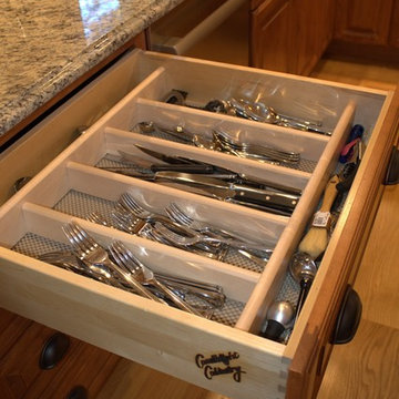 Two tone Family Kitchen