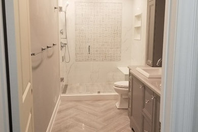 Example of a trendy bathroom design in Toronto