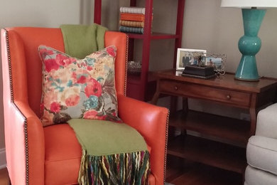 Transitional living room photo in Charleston