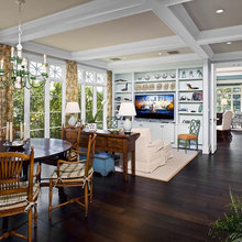 1003 Family Room: cabinetry