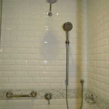 Luxuriously Accessible Master Bath