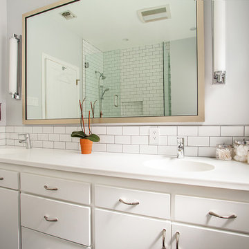 Kitchen & bathroom in Los Angeles