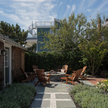 Backyard Fire Pit and Hardscape