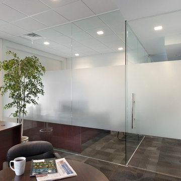 Frameless Office & Conference Rooms