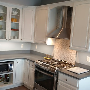 Kitchen Remodel, Painting Existing Cabinets is a Challenge!