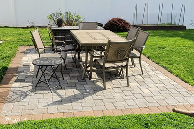 Patio - contemporary patio idea in New York