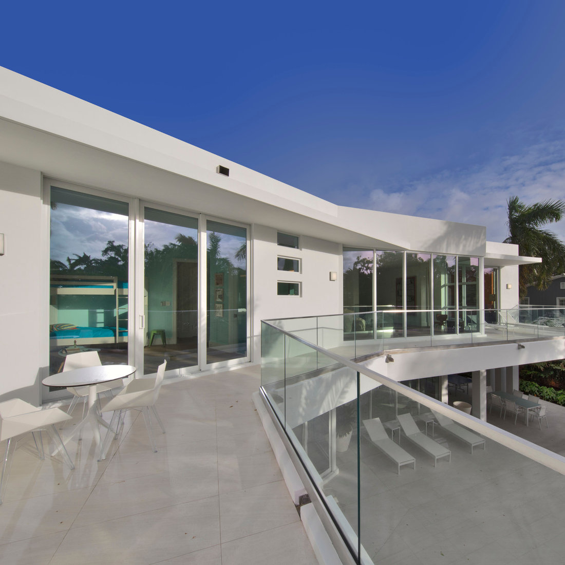 Modern Residence and Art Studio