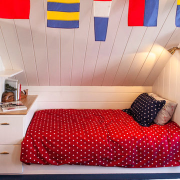Southport Island, ME - Nautically Themed Bunkroom