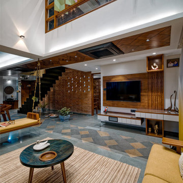 'The Grandeur of the Bungalow in Penthouse'
