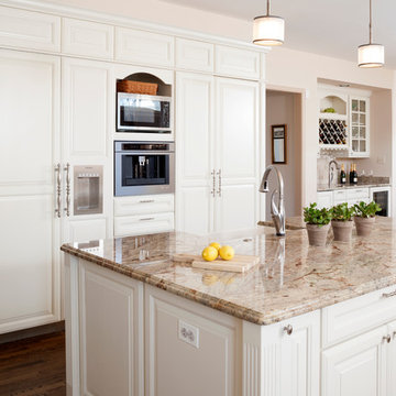 Oakton Estates Kitchen