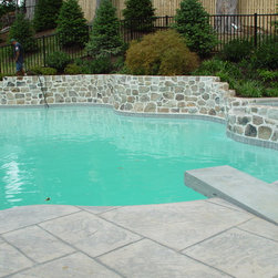 QuarryCut Stone - 50%Brown 50%Dark - Irregular 4 - Siding And Stone Veneer