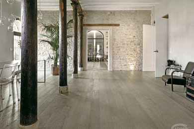 Grey Sand Oak / Wooden floors