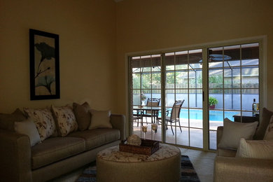 Home design - contemporary home design idea in Jacksonville
