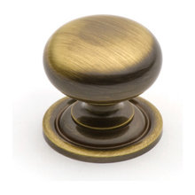 knobs and pulls