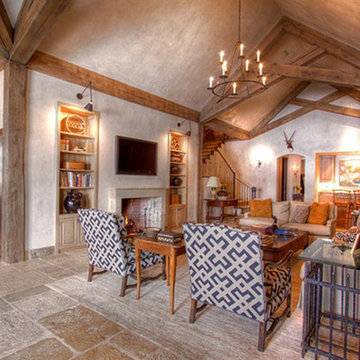 Stone Floor – Antique, Reclaimed Limestone ‘Dalle de Bourgogne’ pavers