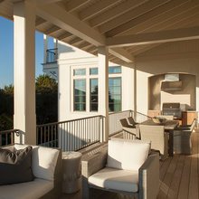 Outdoor Dining Space-Grilling