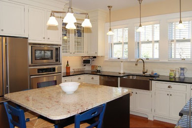 Inspiration for a timeless kitchen remodel in Philadelphia